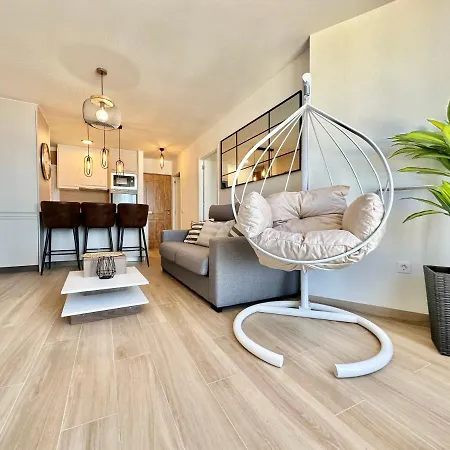 Torres De Yomely - Y4b Playa de las Americas (Tenerife)